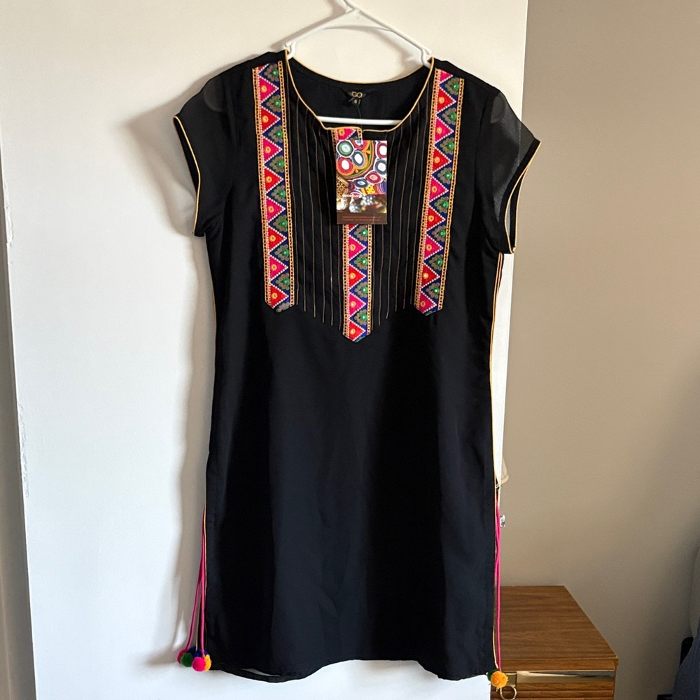 Gold queen Black beach Dress with Multicolor Embroidery